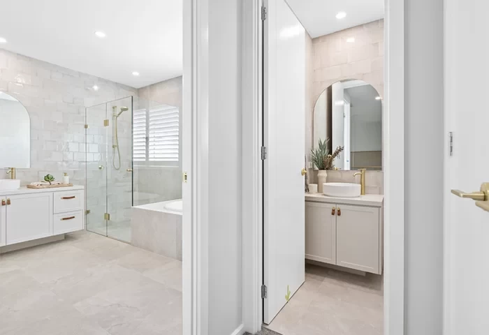 nsw Blog Spaces-where-kids-can-thrive clarendon-homes-family-homes-bathrooms-700x480