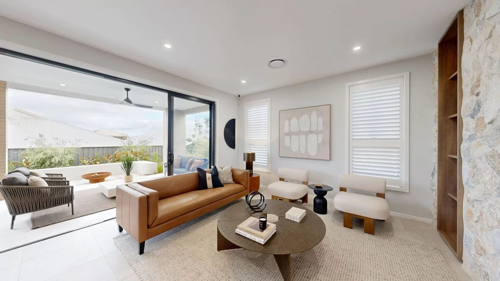 nsw Display-Homes Menangle Stamford-37-Clarendon-Homes-Family