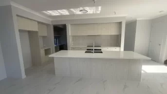 qld Recent-Homes 49906080---The-Htoo-Family 499060804