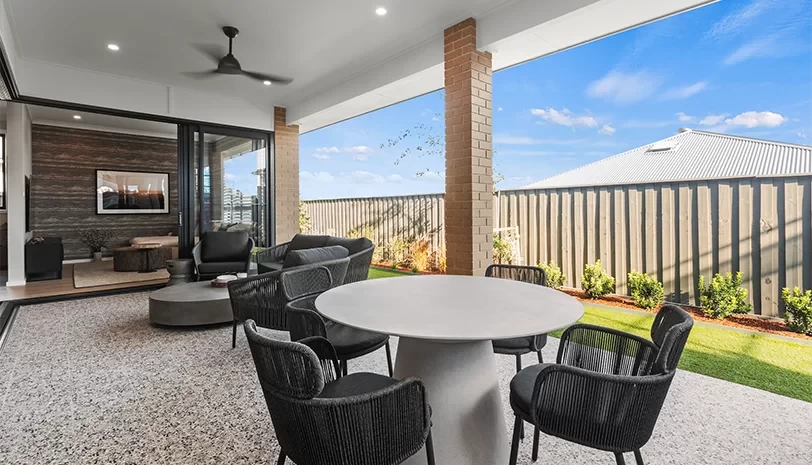 nsw Blog Thornton clarendon-homes-lakeside-31-alfresco-812x465-geotagged