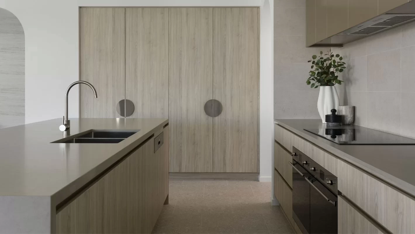 qld display-homes SkyRidge Bayside-390 bayside-390-kicthen-flipped