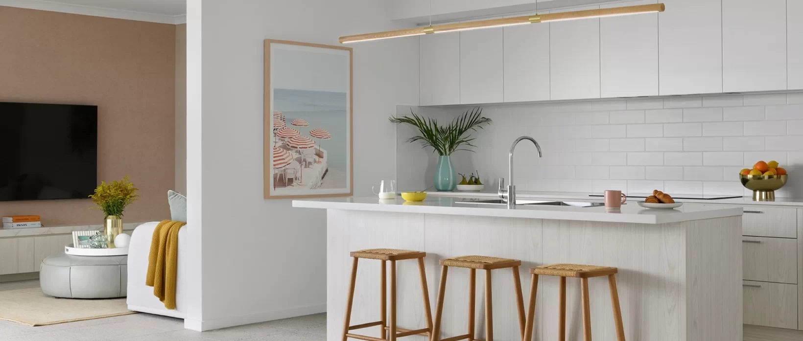 qld Blog 2024 2411 Top-10-Tips-For-Building-Your-Forever-Home-With-Clarendon-Homes top-10-tips-for-building-your-forever-home-with-clarendon-homes-banner-image-2000x850