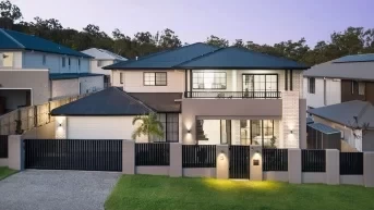 qld Recent-Homes 49905724-The-Steenson-Family 1